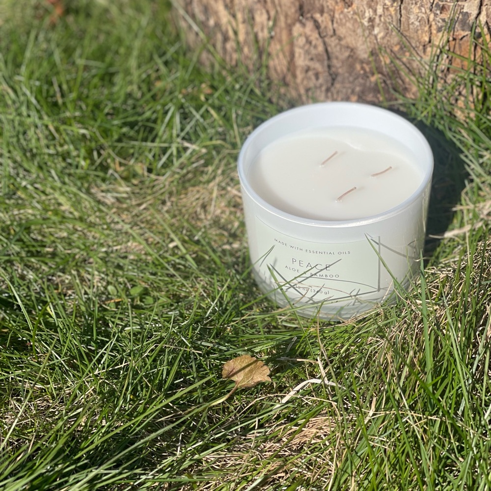 SOLD- Peace Aloe & Bamboo Scented Candle - White - Picture 3 of 3